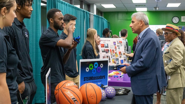 Chancellor speaks to students